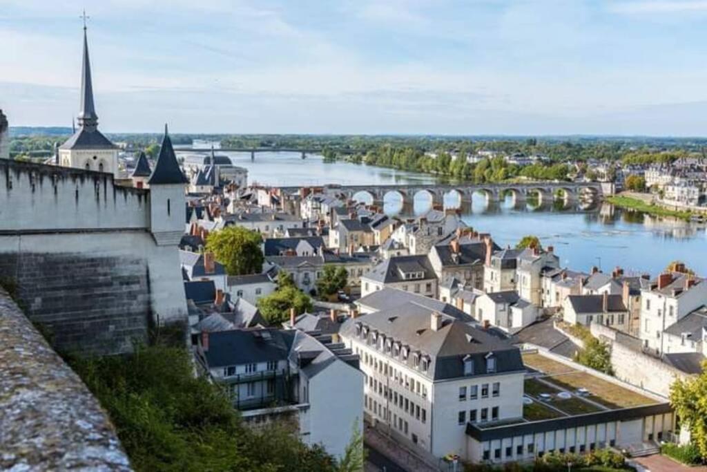 L'Escapade : Maison Centre-Ville Avec Cour Saumur Kültér fotó